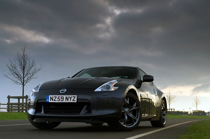 Nissan 370Z 3.7 328 Black Edition Nissan 370Z 3.7 328 Black Edition