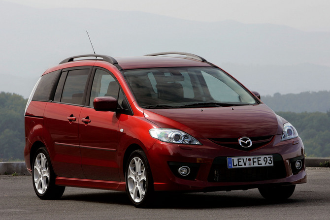 Mazda 5 MZR-CD 2.0 Dynamic (09) Mazda 5 MZR-CD 2.0 Dynamic (09)