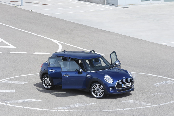 MINI (BMW) One MINI (BMW) One