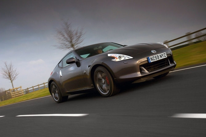Nissan 370Z 3.7 328 Black Edition A/T Nissan 370Z 3.7 328 Black Edition A/T