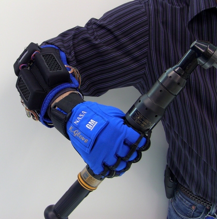 General Motors and NASA Develop Robotic Gloves That Increase Grip Force General Motors and NASA Develop Robotic Gloves That Increase Grip Force