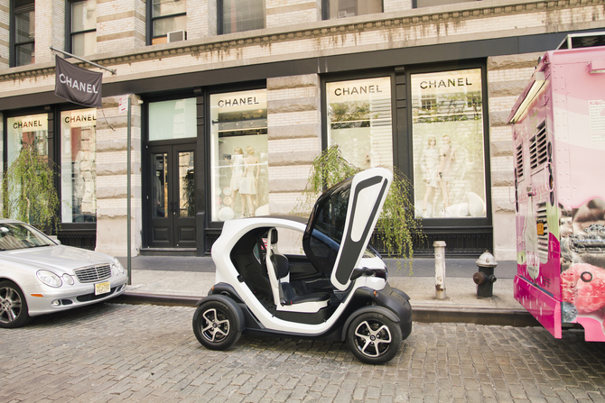 Twizy fait escale à New-York city ! Twizy fait escale à New-York city !