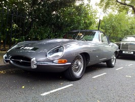 Jaguar E-Type 4.2 S1 OTS