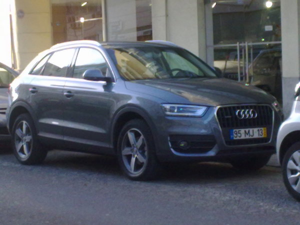 Audi Q3 2.0 TDI 140 SE Audi Q3 2.0 TDI 140 SE