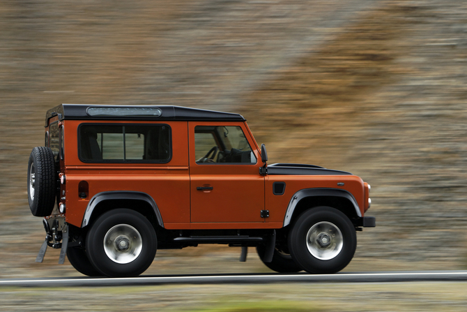 Land Rover Defender Land Rover Defender