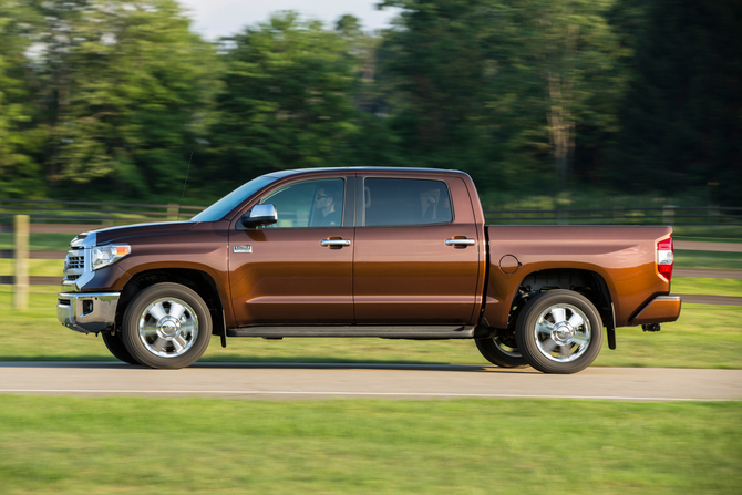Toyota Tundra CrewMax 5.7 V8 1794 Edition Toyota Tundra CrewMax 5.7 V8 1794 Edition