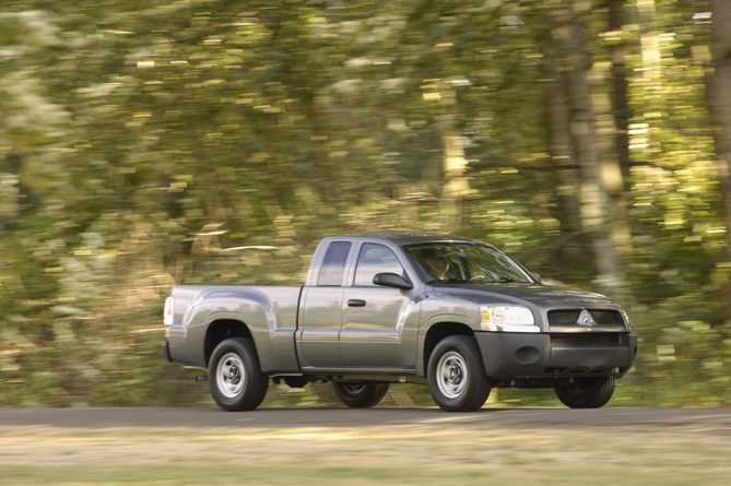 Mitsubishi Raider Mitsubishi Raider