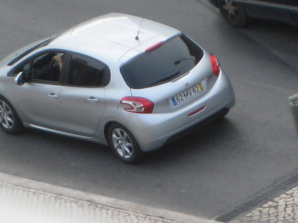 Peugeot 208 1.6 eHDi Active Peugeot 208 1.6 eHDi Active