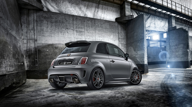 Abarth 695 Biposto Abarth 695 Biposto