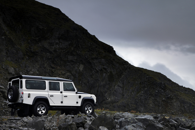 Land Rover Defender Land Rover Defender