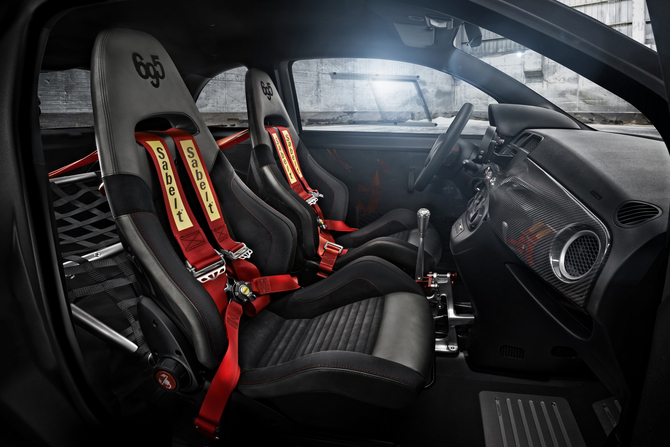 Abarth 695 Biposto Abarth 695 Biposto