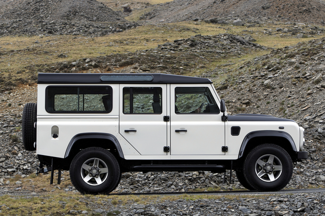 Land Rover Defender Land Rover Defender