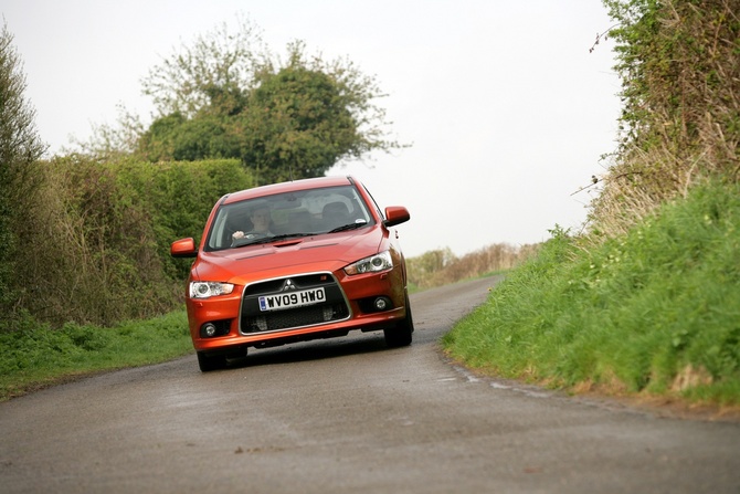 Mitsubishi Lancer SB 2.0 T/C Ralliart Mitsubishi Lancer SB 2.0 T/C Ralliart