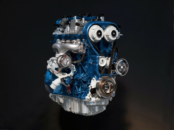 Para criar veículos mais ecológicos a Ford tem produzido carros com motores turbo de menor cilindragem Para criar veículos mais ecológicos a Ford tem produzido carros com motores turbo de menor cilindragem