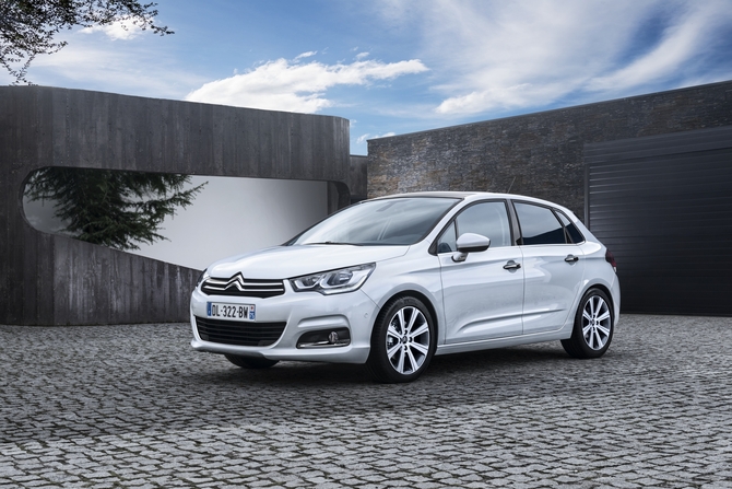 Citroën C4 1.2 PureTech Feel Citroën C4 1.2 PureTech Feel