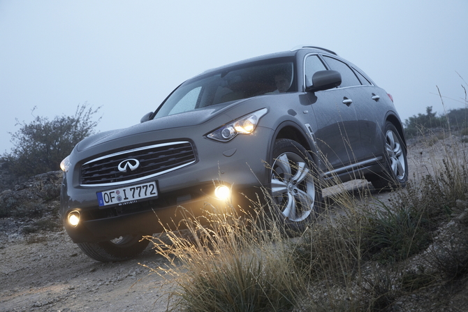 Infiniti FX37 AWD GT Infiniti FX37 AWD GT