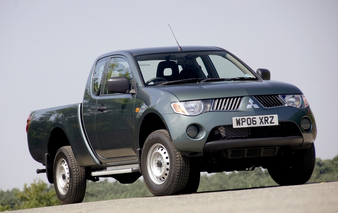 Mitsubishi L200 Mitsubishi L200