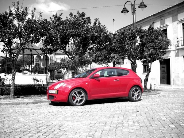 Alfa Romeo MiTo 1.6 JTD Distinctive Alfa Romeo MiTo 1.6 JTD Distinctive