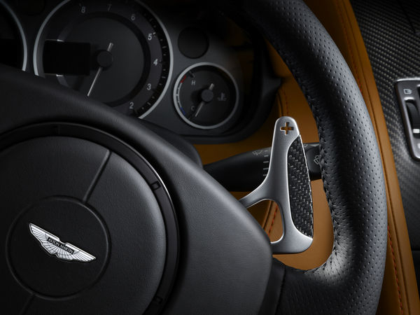 Aston Martin DBS Carbon Edition Touchtronic 2 Aston Martin DBS Carbon Edition Touchtronic 2