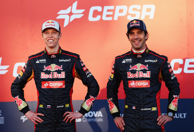 Jean-Eric Vergne dá as boas-vindas a Daniil Kvyat à Toro Rosso Jean-Eric Vergne dá as boas-vindas a Daniil Kvyat à Toro Rosso