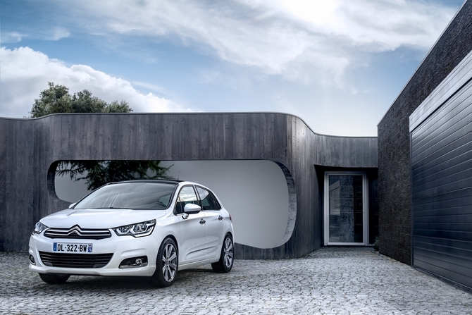 Citroën C4 1.2 PureTech Feel Citroën C4 1.2 PureTech Feel