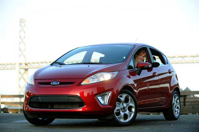 Ford Fiesta SE Hatchback Ford Fiesta SE Hatchback