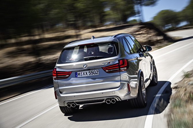 The new engine brings more power and torque, greater straight-line acceleration, a slightly higher top speed and lower fuel consumption and emissions The new engine brings more power and torque, greater straight-line acceleration, a slightly higher top speed and lower fuel consumption and emissions
