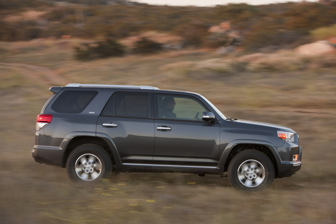 Toyota 4 Runner SR5 4X2 I4 Toyota 4 Runner SR5 4X2 I4