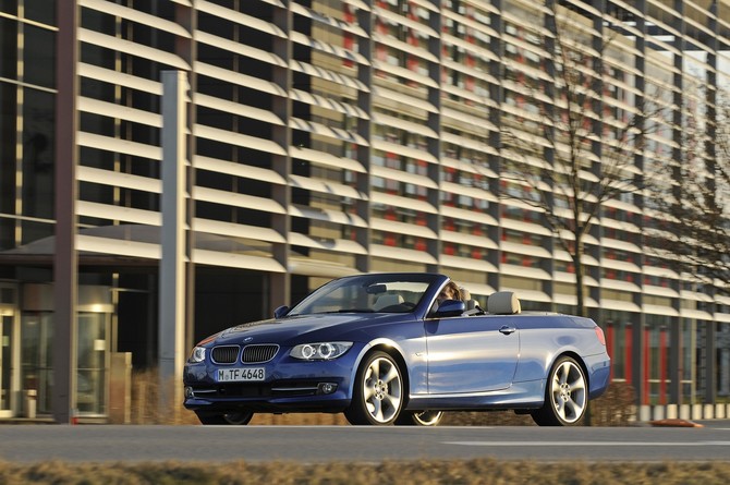 BMW 330i Cabrio SE BMW 330i Cabrio SE