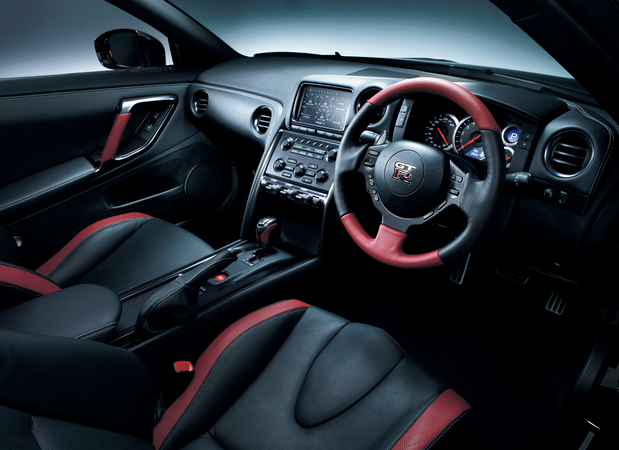 O interior do novo Nissan GT-R O interior do novo Nissan GT-R