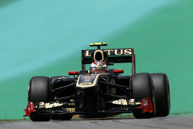 Raikkonen back on F1 for 2012 with Lotus Renault Raikkonen back on F1 for 2012 with Lotus Renault