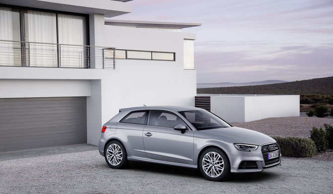 Audi A3 2.0 TDI Sport S tronic Audi A3 2.0 TDI Sport S tronic
