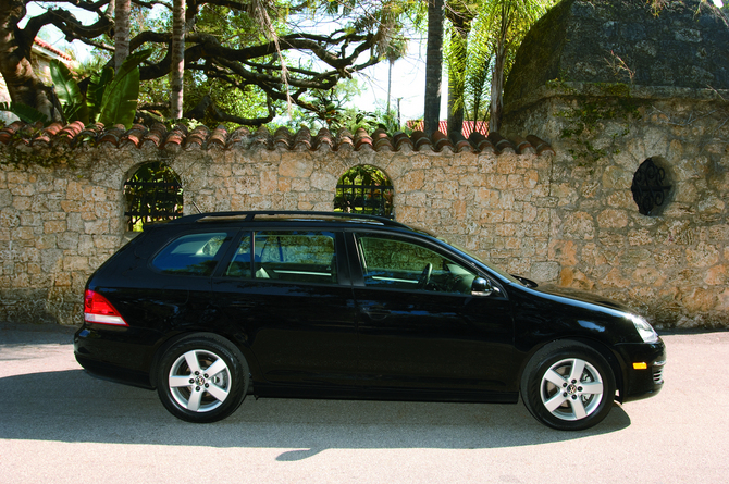 Volkswagen Jetta Sport Wagon SEL PZEV Volkswagen Jetta Sport Wagon SEL PZEV