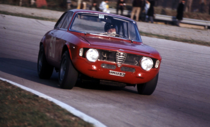 Alfa Romeo Giulia GTA Alfa Romeo Giulia GTA