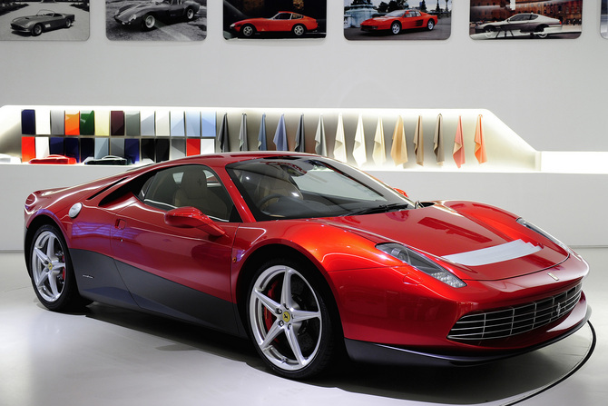 O Programa de Veículos Especiais da Ferrari permite aos clientes mais abastados criarem o seu próprio carro O Programa de Veículos Especiais da Ferrari permite aos clientes mais abastados criarem o seu próprio carro