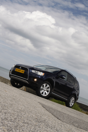 Mitsubishi Outlander Gen.2 Mitsubishi Outlander Gen.2