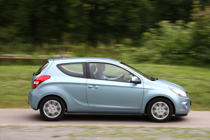 Hyundai i20 1.4 CRDi blue Comfort Hyundai i20 1.4 CRDi blue Comfort
