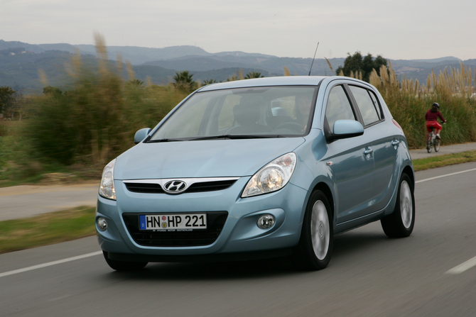Hyundai i20 1.4 CRDi blue Comfort Hyundai i20 1.4 CRDi blue Comfort