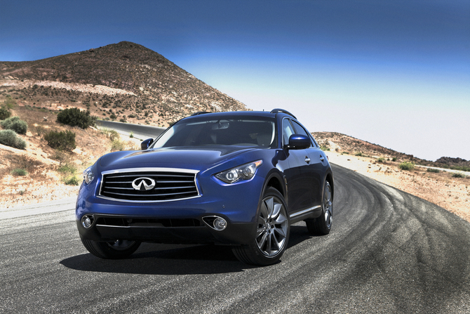 Refreshed Infiniti FX Gets New Front and New Package Refreshed Infiniti FX Gets New Front and New Package