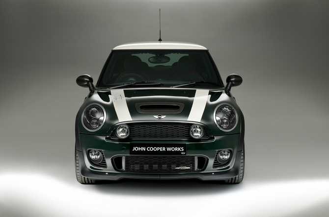MINI (BMW) Mini Cabrio John Cooper Works MY09 MINI (BMW) Mini Cabrio John Cooper Works MY09