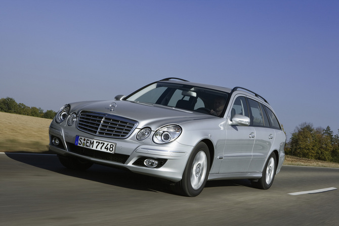 Mercedes-Benz E 350 4MATIC Estate Mercedes-Benz E 350 4MATIC Estate