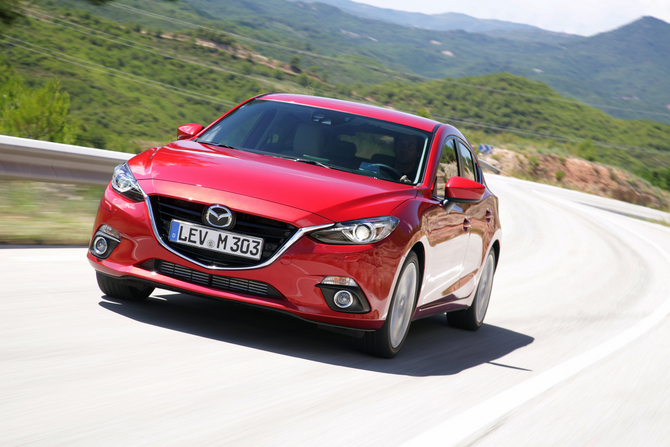 Mazda 3 HB 1.5 SKYACTIV-D Evolve HS Mazda 3 HB 1.5 SKYACTIV-D Evolve HS