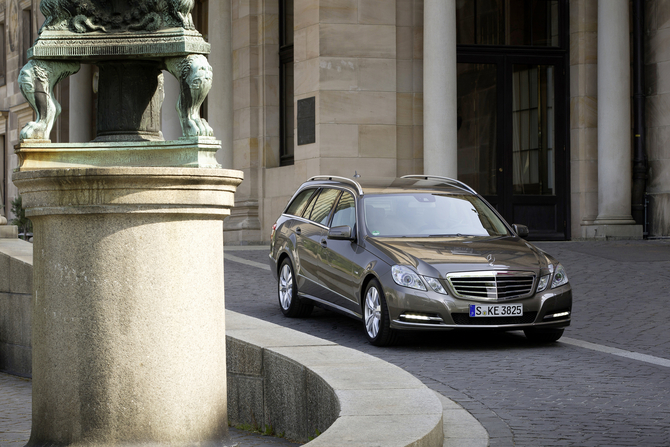 Mercedes-Benz E-Class Gen.5 Mercedes-Benz E-Class Gen.5