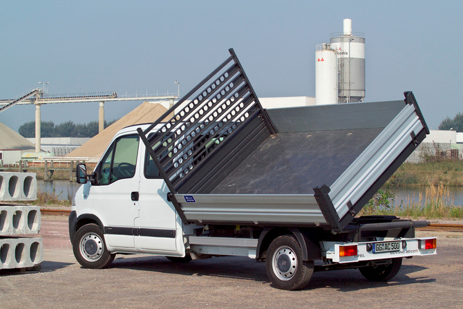 Opel Movano Ch. Cabina Dupla 3.5T L3H1 2.5CDTI 146cv Opel Movano Ch. Cabina Dupla 3.5T L3H1 2.5CDTI 146cv