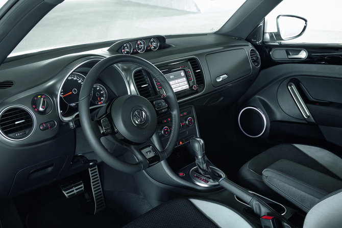 The interior also gets Dark Vanadium trim The interior also gets Dark Vanadium trim