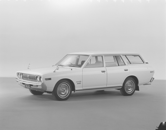 Nissan Cedric Van DX Nissan Cedric Van DX