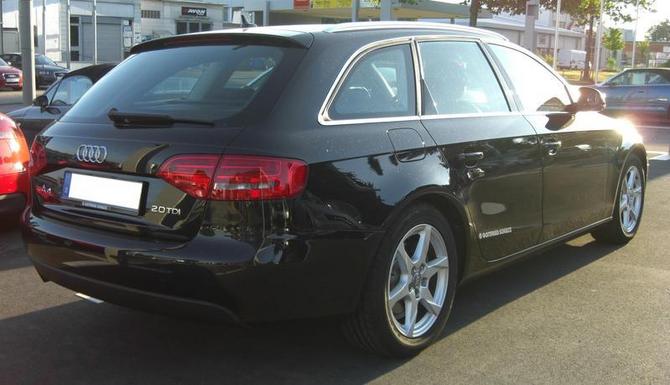 Audi A4 Avant 2.0 TDI Audi A4 Avant 2.0 TDI