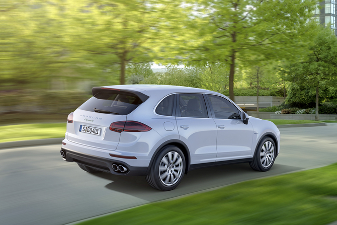 Porsche Cayenne S E-Hybrid Porsche Cayenne S E-Hybrid
