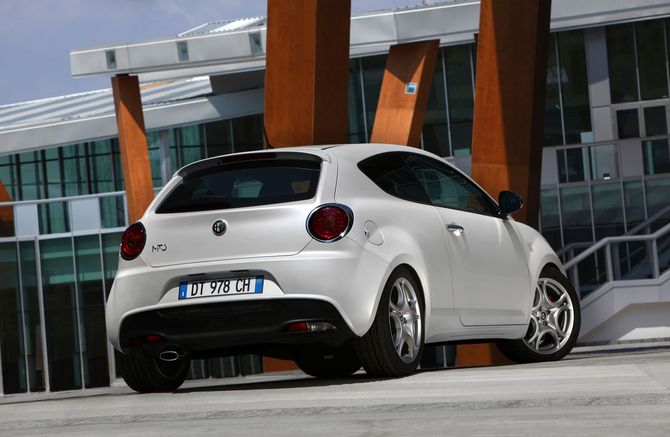 Alfa Romeo MiTo 1.4 Multiair 105cv Progression Alfa Romeo MiTo 1.4 Multiair 105cv Progression
