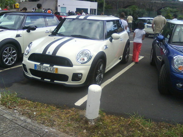 MINI (BMW) Cooper D MINI (BMW) Cooper D